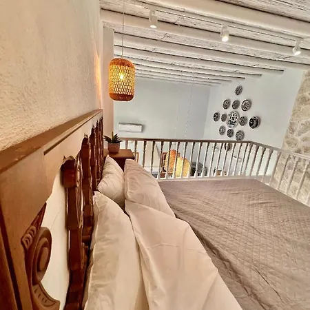 Case de vacanță Aetheria Traditional House