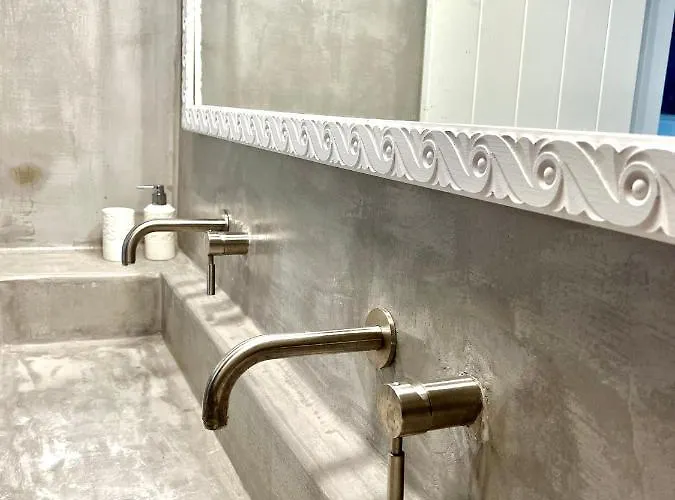 Aetheria Traditional House