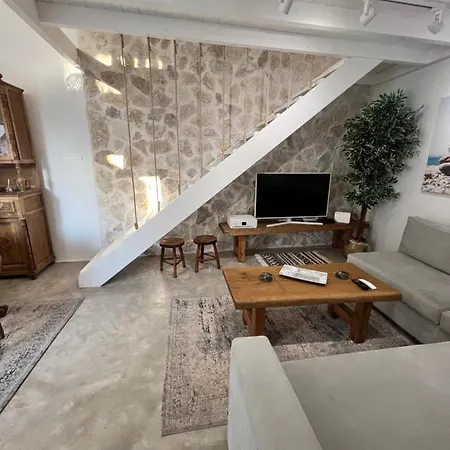 Aetheria Traditional House