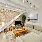 Aetheria Traditional House Дом отдыха *