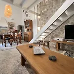 Aetheria Traditional House Дом отдыха Коскину