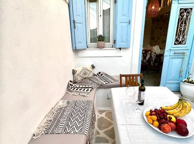 Aetheria Traditional House Holiday home