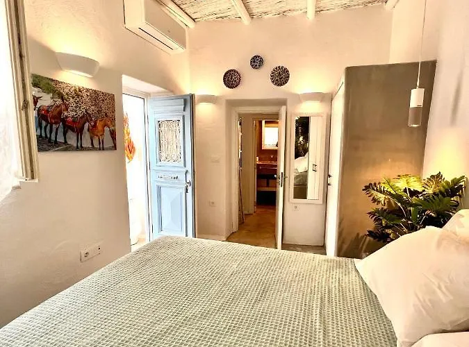 Aetheria Traditional House Holiday home *