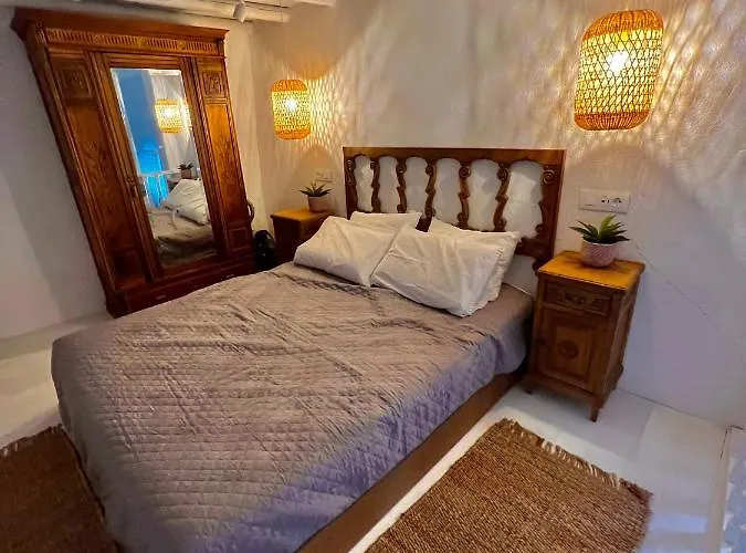 Aetheria Traditional House Holiday home *